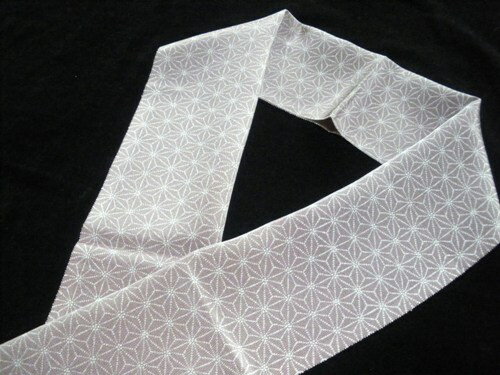 正絹カラ-半衿【麻の葉柄】【江戸の粋】【日本製】【配送日時の指定・代引き共に不可】