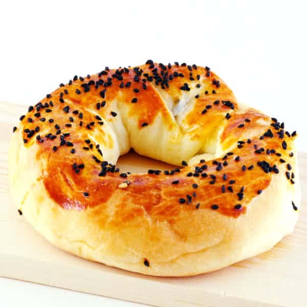 ELIT トルコ料理　ブラックオリーブ・アチュマ・ 5個入り - ELIT Acma (Turkish Bun) filled with Black Olives (5pcs)