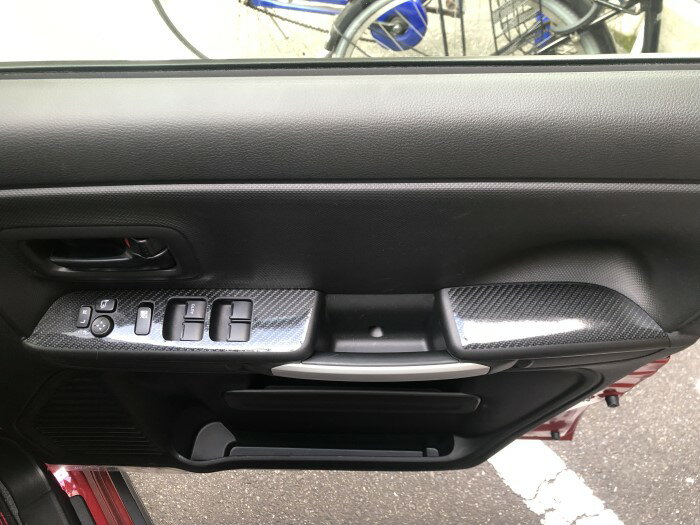 【10％OFFクーポン27-1/5】カーボンシート スペーシアギア MK53S ドアスイッチパネル マジカルカーボン スズキ ハセプロ CDPSZ-14