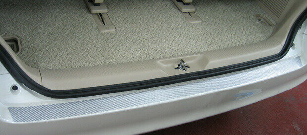 カーボンシート ハセプロ マジカルカーボン カーゴステップガード トヨタ アルファード ANH/MNH10系 2002.5〜2008.5 CCST-2