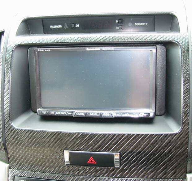 【10％OFFクーポン27-1/5】カーボンシート ハセプロ マジカルカーボン オーディオパネル トヨタ ランドクルーザー UZJ200系 2007.9〜2015.7 CAPT-3