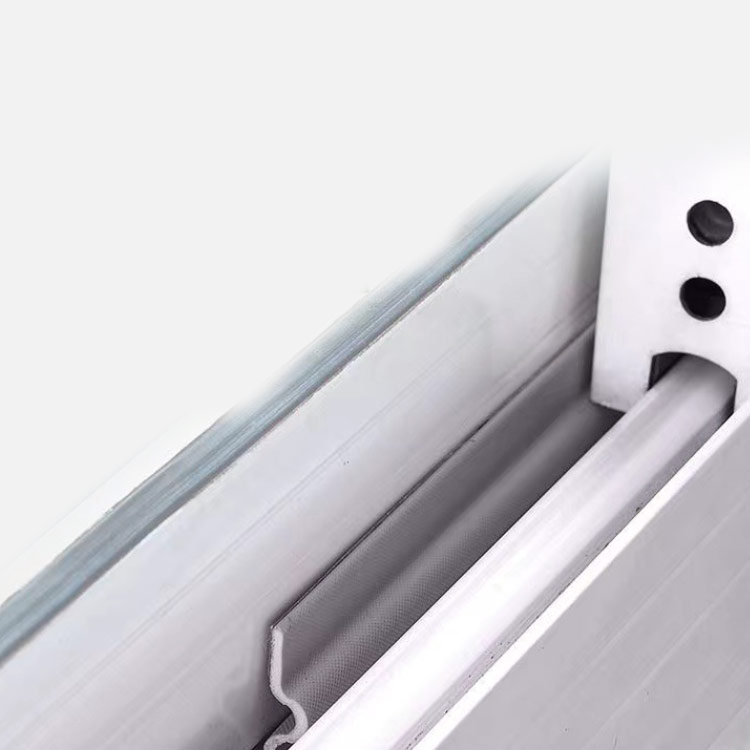 ドアの隙間 すき間 窓 窓専用隙間テープ 隙間テープ 冷暖房の効率アップ テープ 扉...