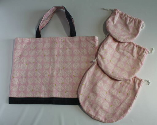 【clover】 ハンドメイド レッスンバッグ・巾着3点セット あじさいピンク 【clover】 ハンドメイド レッスンバッグ・巾着3点セット あじさいピンク