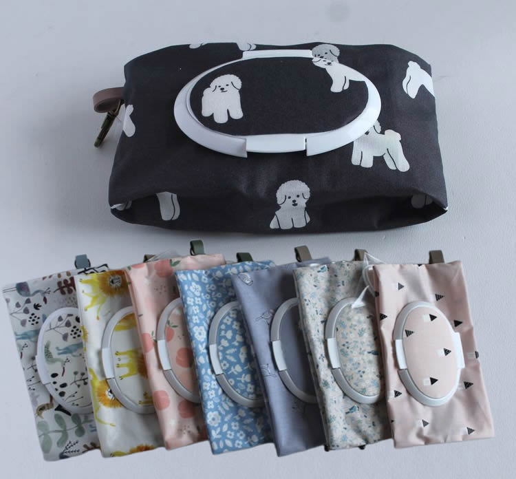 【Kazu-pin】ハンドメイド 　フタポン付き　ウェットティッシュケース　デコレクションズ