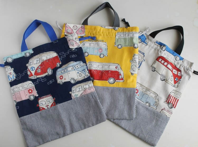 【Kazu-pin】ハンドメイド 持ち手付 体操服袋(ワンボックスカー)