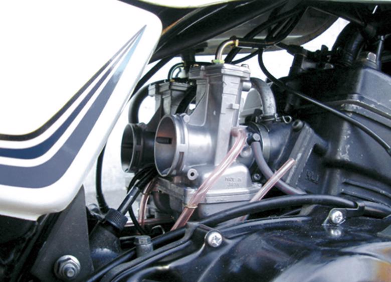 バイク用品 吸気系 エンジンACTIVE アクティブ TMX30 スロットルワイヤーセット RZ250 RZ3501060023 4538792087207取寄品 セール