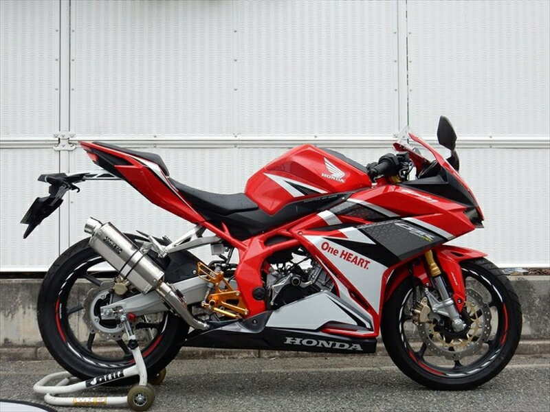 マフラー ダブルアールズ WR`S S O ST-OVAL ソリッドタイプ CBR250RR 17-19(2BK-MC51) OV1230JM 4549950328452 取寄品