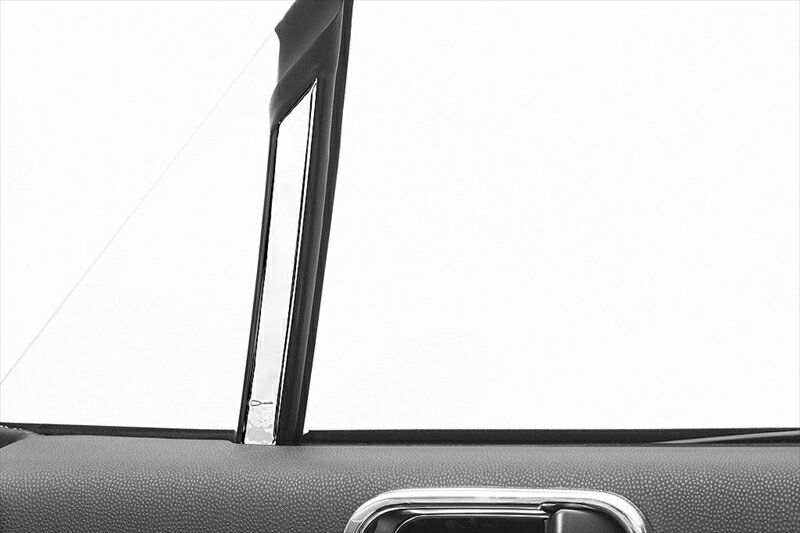 バイクパーツI.L.Motorsport(アイエルモータースポーツ) インナークォータートリムカバー クロームNC0-0068C4550255849900