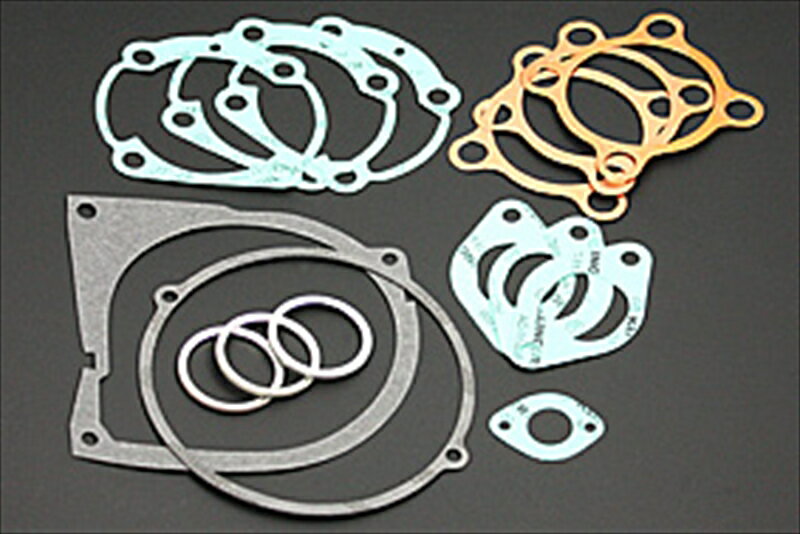 バイクパーツ PMC(ピーエムシー) エンジンOH ガスケットセット142-1044589641217658