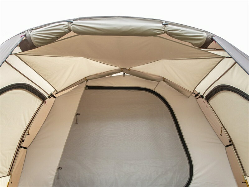 ■メーカー名：オガワ■メーカー品番：3528ライナーシートを使用することでリビングスペースへの直接の結露滴下を防ぎ、天井に発生する結露自体を抑制します。また二重幕構造にすることで強い日差しを和らげる効果も生まれます。・製品詳細 、重量 約0.4kg、素材 / ポリエステル68dティエラリンド用 ライナーシートライナーシートを使用することでリビングスペースへの直接の結露滴下を防ぎ、天井に発生する結露自体を抑制します二重幕構造にすることで強い日差しを和らげる効果も生まれます、重量/約0.4kg、素材/ポリエステル68d■必ずお読みください：ティエラリンド用 ライナーシート ※画像注意書き ： 画像1： 画像2： 画像3： 画像4： 画像5： 画像6： 画像7： 画像8： ■カテゴリ：スポーツ・アウトドア ＞＞ アウトドア ＞＞ テント・タープ ＞＞ テント ■分類：バイク用品,バイクパーツ（オートバイ/二輪車/モーターサイクル） ■有名バイク：ネイキッド,アメリカン,モタード,デュアルパーパス,レーサーレプリカ・スーパースポーツ,ツアラー/クルーザー,ミニバイク,ビッグスクーター,スクーター(原付バイク),ビジネスバイク,オンロード,オフロード,電動 ■キーワード：ツーリング(ロングツーリング),通勤,通学,ソロ,街乗り