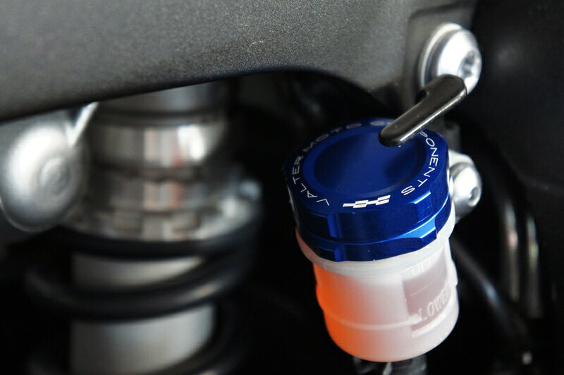 バイクパーツ VALTERMOTO COMPONENTS(バルターモトコンポーネンツ) マスタータンク...