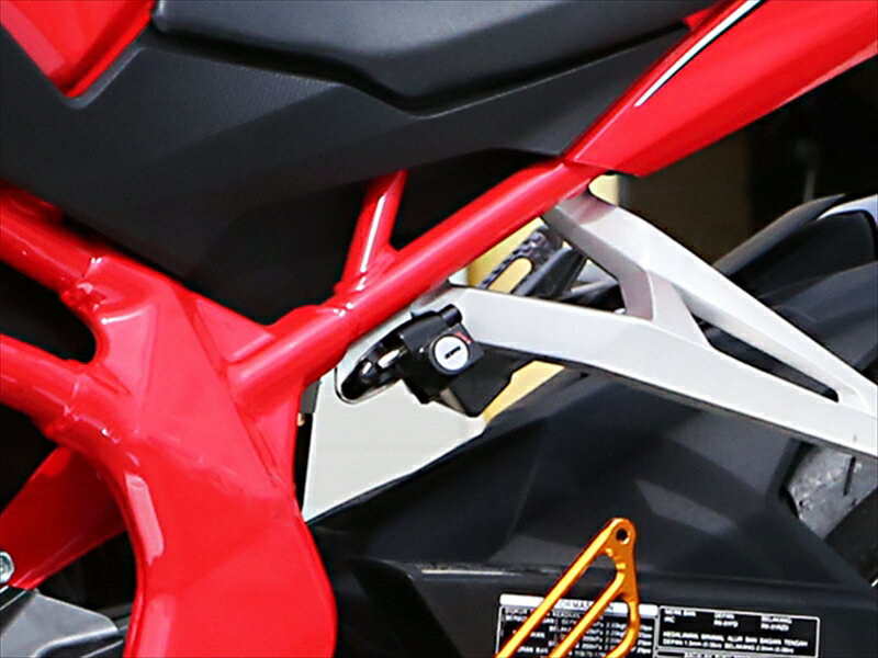 バイク用品 ヘルメットBABYFACE ベビーフェイス ヘルメットロック BLK CBR250RR 17-009-LCH07BK 4589981500717