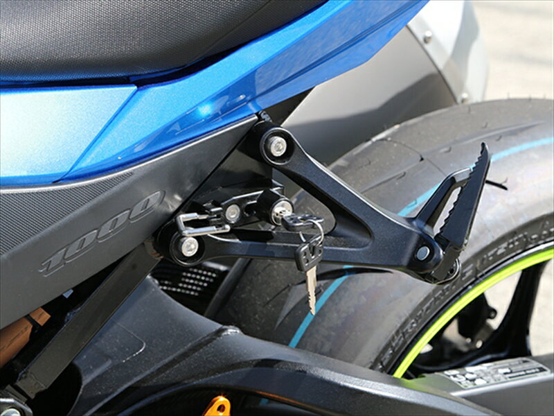 バイク用品 ヘルメットBABYFACE ベビーフェイス ヘルメットロック BLK GSXR1000 17009-LCS06BK 4589981500762