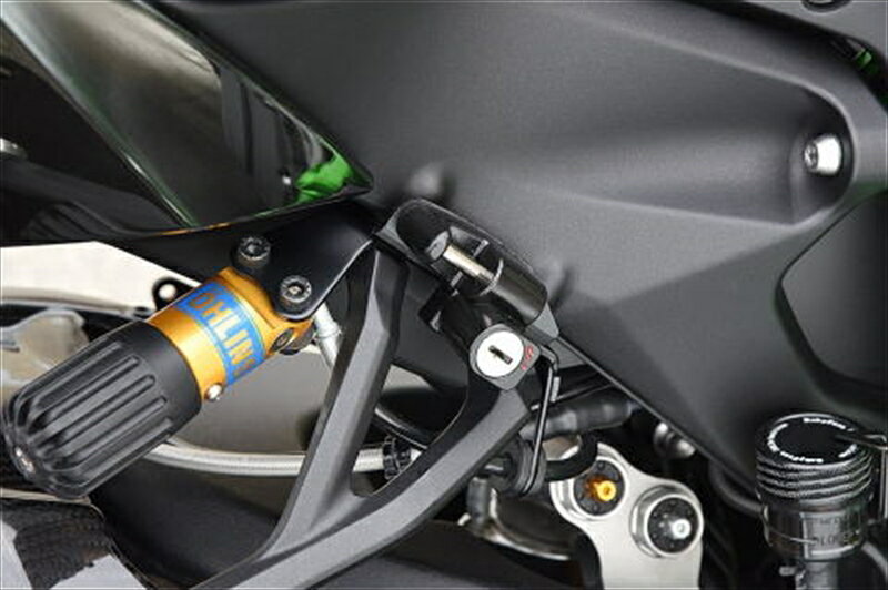 バイク用品 ヘルメットBABYFACE ベビーフェイス ヘルメットロック BLK H2009-LCK09BK 4589981500915