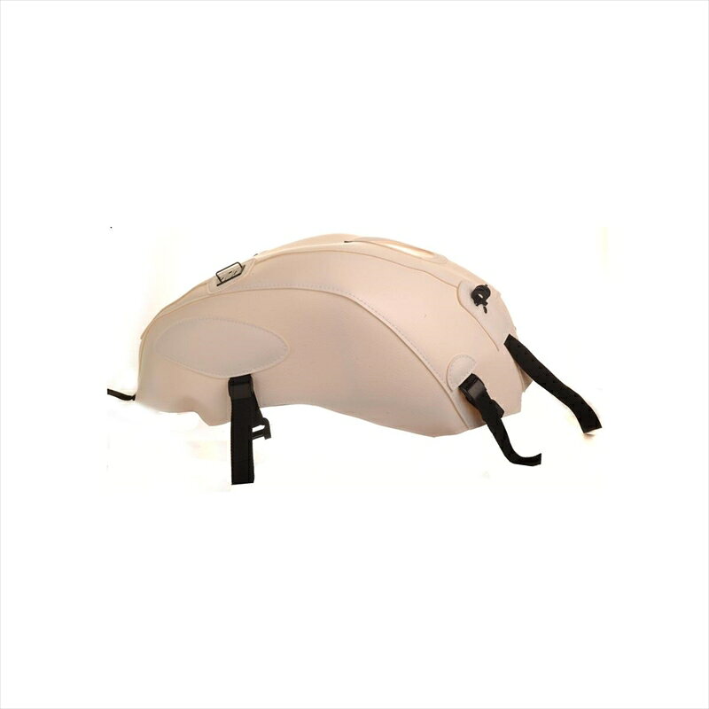 ■メーカー名：BAGSTER(バグスター) ■メーカー品番：1674B ■JAN：4548916786411 ・適応車両：VFR800F 14-21 ヨーロッパのバイク文化が生んだタンクをカバーするための商品。幅広いカラーバリエーションで、愛車のイメージチェンジに最適です。タンクの保護はもちろん、専用タンクバッグのベースとしてもご使用いただけます。マグネット式の製品と違い、高速走行中にバッグが浮く心配はありません。色[カラー]：ホワイト 材質[素材]：PVC(合皮) 加工[有/無]：無 内容量[数量]：タンクカバー本体 型番：1674 備考：※仕様変更によりバックルの色が写真と異なる場合がございます。仕様のご指定はお受けできかねますのでご了承ください。 特記事項：合皮製のため装着後、車体に馴染むまでしばらく時間がかかります。特に給油口付近、フチの部分など若干浮いた状態になる場合がございますが、仕様ですので製品に問題はありません。タンクバッグ装着時、バッグのサイズ・車種によっては乗車姿勢やハンドリングに支障が出たり、カウルへの干渉が発生する場合がございます。乗車前には必ず運転操作に問題が無いかご確認ください。 使用上の注意：【取付時】タンクに砂等の異物が入っている場合、擦れてタンクに細かな傷が発生する可能性があります。洗車後タンクが乾いた状態で取り付けを行ってください。【お手入れ】定期的に取り外し、タンクとタンクカバーのクリーニング、およびメンテナンスを行ってください。汚れが気になる場合は、マイクロファイバーでふき取るか、中性洗剤を使用し、ぬるま湯で洗い流してください。万が一雨などで濡れた場合には、陰干しをして、乾燥した上でご使用ください。 ※画像注意書き ： 画像1： 画像2：※2021年10月頃よりバックル部の色がシルバーへ仕様変更されております。 画像3：※2021年10月頃よりバックル部の色がシルバーへ仕様変更されております。 画像4：※2021年10月頃よりバックル部の色がシルバーへ仕様変更されております。 画像5：※2021年10月頃よりバックル部の色がシルバーへ仕様変更されております。 画像6： 画像7： 画像8： 画像9： 画像10： ■カテゴリ：車用品・バイク用品 ＞＞ バイク用品 ＞＞ アクセサリー ＞＞ バッグ・ケース ＞＞ その他 ■分類：バイク用品,バイクパーツ（オートバイ/二輪車/モーターサイクル） ■有名バイク：ネイキッド,アメリカン,モタード,デュアルパーパス,レーサーレプリカ・スーパースポーツ,ツアラー/クルーザー,ミニバイク,ビッグスクーター,スクーター(原付バイク),ビジネスバイク,オンロード,オフロード,電動 ■キーワード：ツーリング(ロングツーリング),通勤,通学,ソロ,街乗り