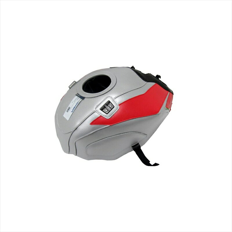 ■メーカー名：BAGSTER(バグスター) ■メーカー品番：1686G ■JAN：4550255469399 ・適応車両：TUONO V4R/RR/FACTORY 13-21 ヨーロッパのバイク文化が生んだタンクをカバーするための商品。幅広いカラーバリエーションで、愛車のイメージチェンジに最適です。タンクの保護はもちろん、専用タンクバッグのベースとしてもご使用いただけます。マグネット式の製品と違い、高速走行中にバッグが浮く心配はありません。色[カラー]：ブラック/シルバー/ペルシャレッド 材質[素材]：PVC(合皮) 加工[有/無]：無 内容量[数量]：タンクカバー本体 型番：1686 備考：※仕様変更によりバックルの色が写真と異なる場合がございます。仕様のご指定はお受けできかねますのでご了承ください。 特記事項：合皮製のため装着後、車体に馴染むまでしばらく時間がかかります。特に給油口付近、フチの部分など若干浮いた状態になる場合がございますが、仕様ですので製品に問題はありません。タンクバッグ装着時、バッグのサイズ・車種によっては乗車姿勢やハンドリングに支障が出たり、カウルへの干渉が発生する場合がございます。乗車前には必ず運転操作に問題が無いかご確認ください。 使用上の注意：【取付時】タンクに砂等の異物が入っている場合、擦れてタンクに細かな傷が発生する可能性があります。洗車後タンクが乾いた状態で取り付けを行ってください。【お手入れ】定期的に取り外し、タンクとタンクカバーのクリーニング、およびメンテナンスを行ってください。汚れが気になる場合は、マイクロファイバーでふき取るか、中性洗剤を使用し、ぬるま湯で洗い流してください。万が一雨などで濡れた場合には、陰干しをして、乾燥した上でご使用ください。 ※画像注意書き ： 画像1： 画像2：※2021年10月頃よりバックル部の色がシルバーへ仕様変更されております。 画像3：※2021年10月頃よりバックル部の色がシルバーへ仕様変更されております。 画像4：※2021年10月頃よりバックル部の色がシルバーへ仕様変更されております。 画像5：※2021年10月頃よりバックル部の色がシルバーへ仕様変更されております。 画像6： 画像7： 画像8： 画像9： 画像10： ■カテゴリ：車用品・バイク用品 ＞＞ バイク用品 ＞＞ アクセサリー ＞＞ バッグ・ケース ＞＞ その他 ■分類：バイク用品,バイクパーツ（オートバイ/二輪車/モーターサイクル） ■有名バイク：ネイキッド,アメリカン,モタード,デュアルパーパス,レーサーレプリカ・スーパースポーツ,ツアラー/クルーザー,ミニバイク,ビッグスクーター,スクーター(原付バイク),ビジネスバイク,オンロード,オフロード,電動 ■キーワード：ツーリング(ロングツーリング),通勤,通学,ソロ,街乗り