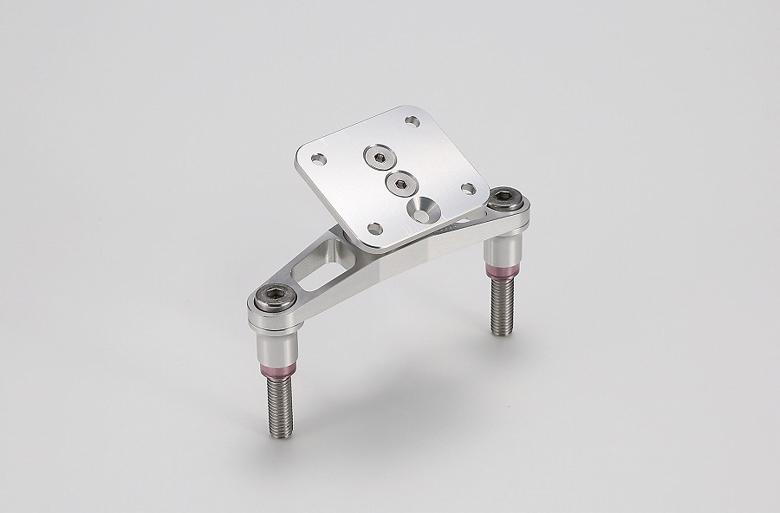 DUCATI - バイクパーツ 電子機器類アエラ AELLA ナビステー ホワイト ドゥカティ ハイパーモタード821 939AE-77008-WT 4548916192441ドゥカティ ハイパーモタード821／939