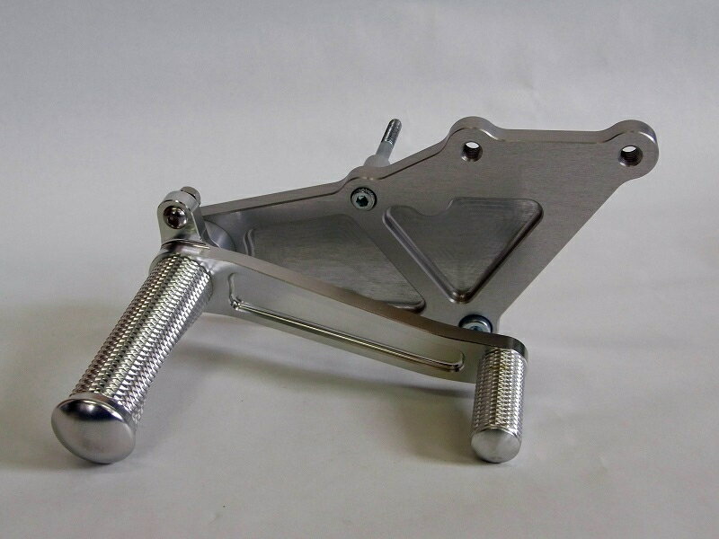 バイクパーツ ステップMISUMI ENGINEERING(ミスミエンジニアリング) バックステップ -4549950956181