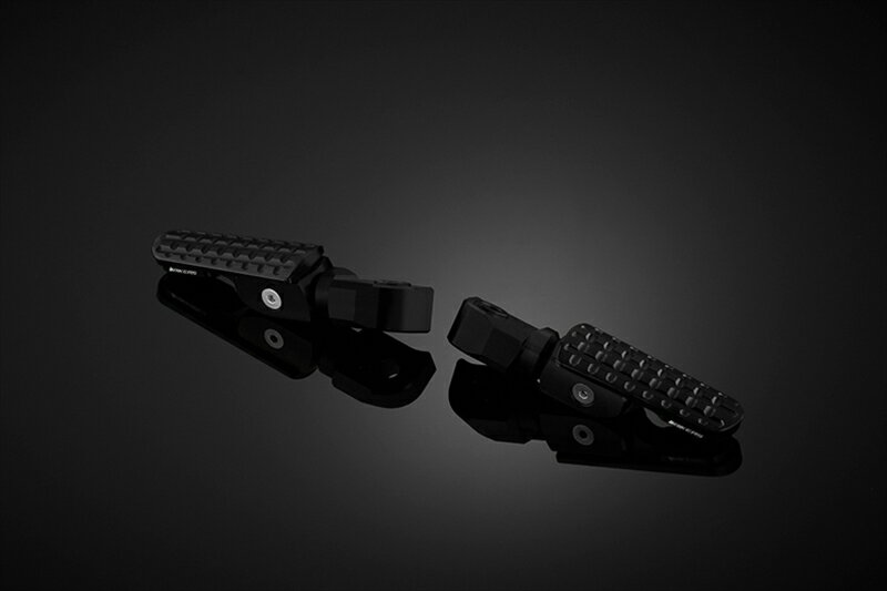 バイクパーツBIKERS(バイカーズ) タンデムステップ ブラック Y0317-BLK4550255210670XMAX 18-24