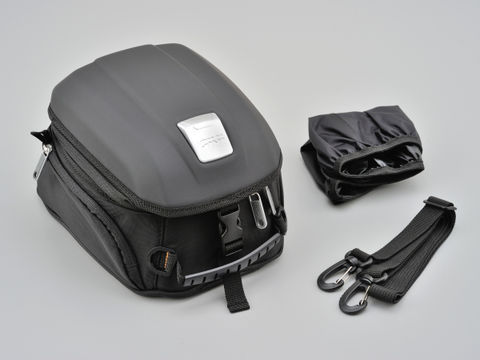 バイク用品 ケース（バッグ） キャリア 車両用ソフトバッグGIVI GIVI MT504 タンクバッグジビ 94563 取寄品