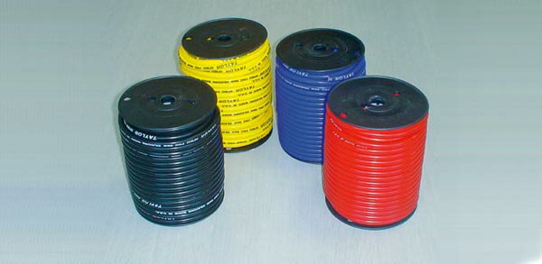 TAYLOR プラグコード レッド 30m（1リール） 《テイラー TY-100(30)》