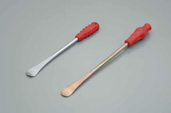 【5日前後で発送】バイク用品 メンテナンスDAYTONA デイトナ ロングタイヤレバー64211 4909449301876