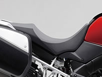 バイクシート スズキ SUZUKI V-Strom1000ABS 2014年モデル ローシート 45100-31J51-AR8