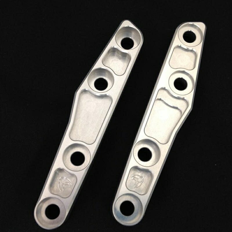 バイクパーツK FACTORY(ケイファクトリー) フロントキャリパーサポートφ320用 111VZCY019N4582215608906ZEPHYR1100オーリンズ正立用
