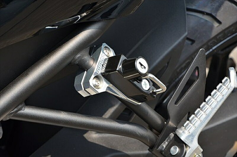 バイクパーツAGRAS(アグラス) ヘルメットホルダーBLK 603-495-000BS4548916461257