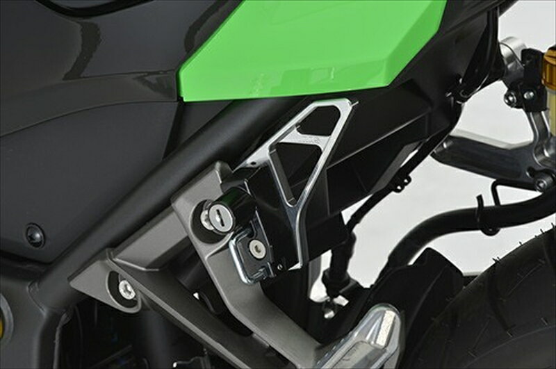 バイクパーツAGRAS(アグラス) ヘルメットホルダーBLK/SLV 603-491-000BS4548916809707