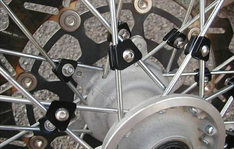 バイクパーツOUTEX アウテックス スポークブースター ブラックアルマイト WR250Xフロント用SB24-36-BLACK 4550255217983