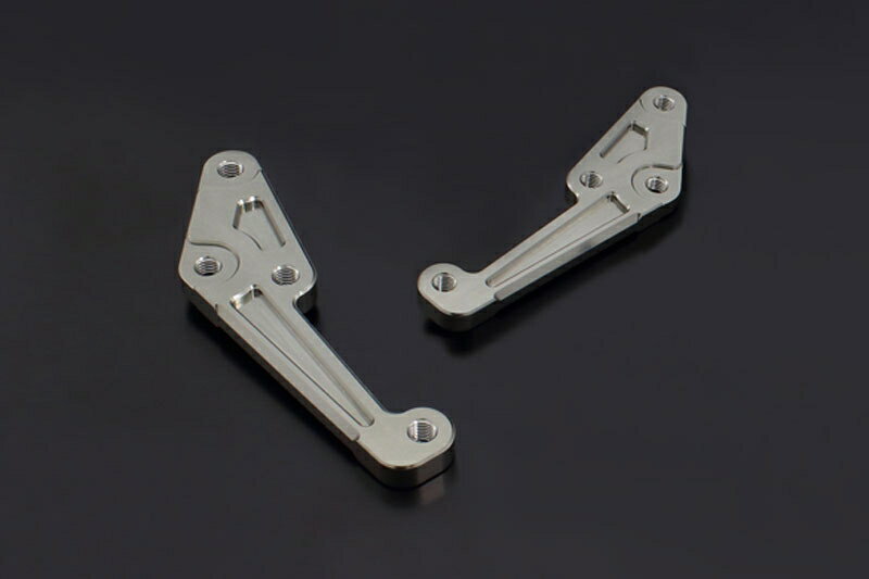 バイクパーツ PMC(ピーエムシー) キャリパーサポート 320mmローター75-11034589641286319