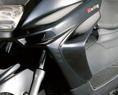 バイク用品 外装MAGICAL RACING マジカルレーシング レッグガード ブラック マジェスティ250 96001-MAJ296-6601 4547424...