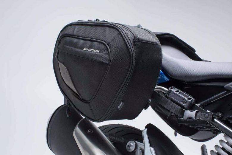 バイク用品 エスダブリューモーテック SWモーテック BLAZE サドルバッグセット ハイver BMW G310R 16-BCHTA0774010901/B 4538792239767取寄品 セール