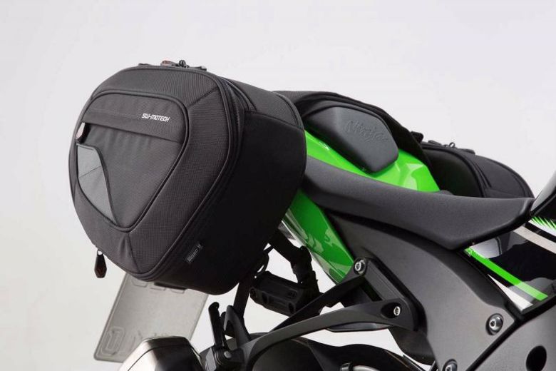 バイク用品 エスダブリューモーテック SWモーテック BLAZE サドルバッグセット ハイver ZX-10R 15-BCHTA0874011301/B 4538792239897取寄品 セール