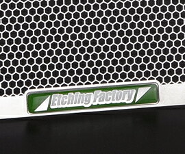 バイク用品 冷却系エッチングファクトリー エッチングF ラジエターガード エンブレム緑 Daytona675トリプルRGT-DAYTONA675-00 4548916339006取寄品 セール