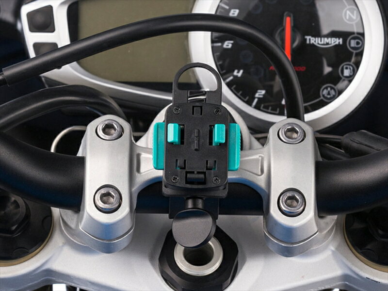 �Х������� �Żҵ�����桼���� UA QR�ޥ���� 21-40mm �٥�ȥ�����塼���å�������UA-HELIX-STRAP 5055954702055�����