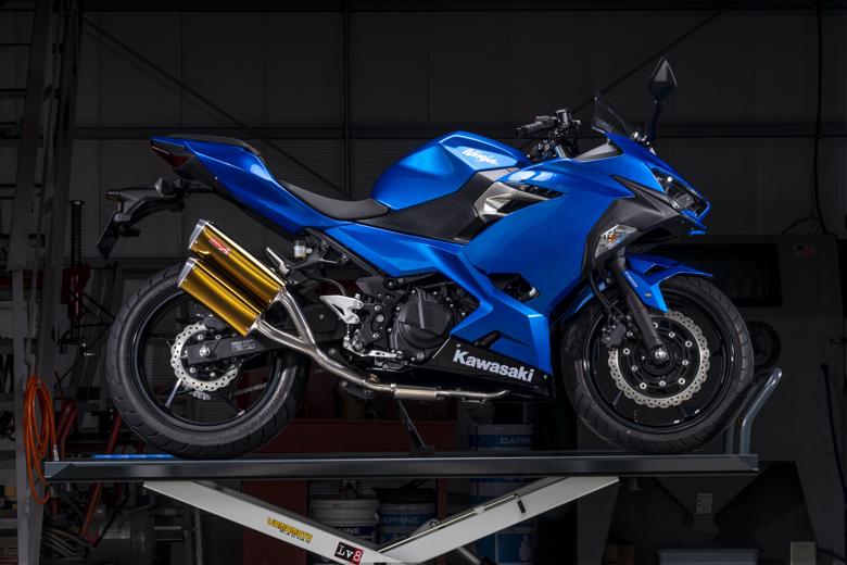バイク用品 マフラーヤマモトレーシング ヤマモト.R SPEC-A 2-1-2 TWIN ゴールド Ninja250 18-(2BK-EX250P)40255-52SAG 4521717301366取寄品 セール楽天スーパーセール