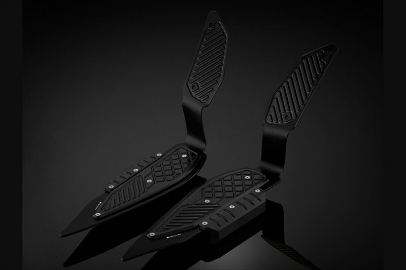 バイクパーツBIKERS(バイカーズ) フットプレート 左右セット ブラック/ブラック Y0316-BLK-BLK4550255219390XMAX 18-22