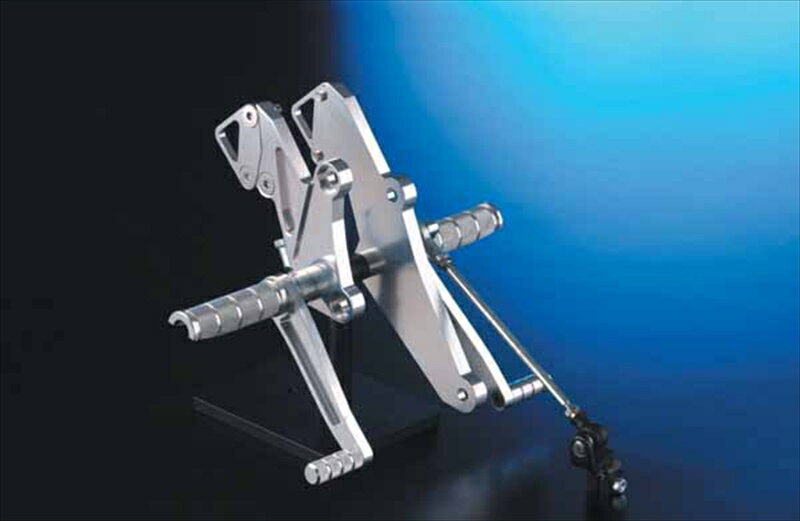 バイクパーツ ステップNITRO RACING(ナイトロレーシング) バックステップ マスタナシレーシング/SLVBS-06RNS-BR4547424426994