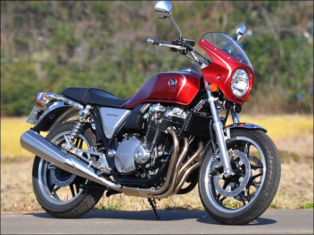 バイク用品 外装 カウルシックデザイン ロードコメット キャンディG.レッド クリア CB1100 10-13CHIC DESIGN RC60-CGRD 取寄品