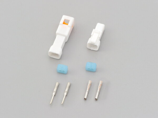 【5日前後で発送】 バイク用品 外装DAYTONA デイトナ ライセンスランプコネクタセットH99886 4909449541517取寄品