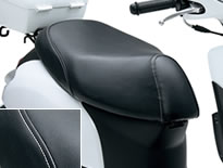 【スズキ】【SUZUKI】【レッツ/レッツG】シートカバー ブラックシルバーステッチ【99000-99034-34C】