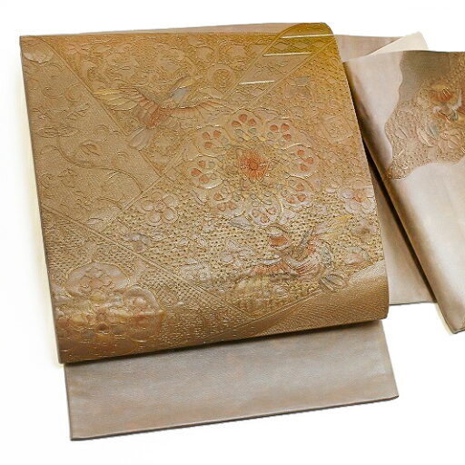 【 中古 】 袋帯 正絹 リサイクル 金色地 鳥 華文 花唐草 花 裂取り スワトウ刺繍 手挿し友禅 金糸 礼装用 フォーマル 仕立て上がり 三通 No.6-0449 【 中古 】 袋帯 正絹 リサイクル 金色地 鳥 華文 花唐草 花 裂取り スワトウ刺繍 手挿し友禅 金糸 礼装用 フォーマル 仕立て上がり 三通 No.6-0449