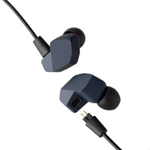 【中古】 final A4000 日本オーディオブランド・高精度ダイナミックf-CORE DUドライバ・IEM型・2ピンコネクター・有線OFC 3.5mm・イヤホン・VGP2021イヤホン大賞受賞