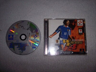 【中古】 ワールドサッカー実況ウイニングイレブン4 【中古】 ワールドサッカー実況ウイニングイレブン4