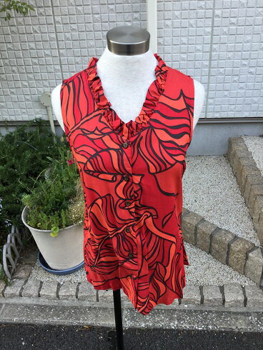 緊急値下げ Manuheali'i マヌヘアリィフリル襟&前ボタンチュニックSサイズ RED 緊急値下げ Manuheali'i マヌヘアリィフリル襟&前ボタンチュニックSサイズ RED
