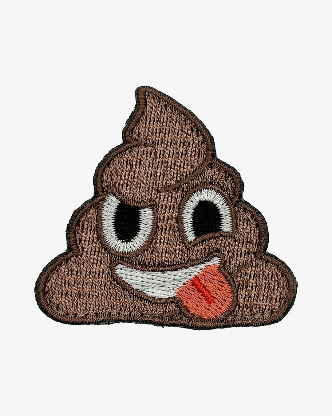 KILONINER TOP ＞ 商品一覧 ＞ パッチ 商品名【KILONINER 】Smile Poop Patch 商品説明 L.A.発の本格ミリタリーペットギアブランド「KILONINER（キロナイナー）」から、ユーモアたっぷりな『スマイルプープ・パッチ』が登場！ちょっぴり生意気な笑顔がクセになる、遊び心あふれるデザインの刺繍パッチです。 【ユーモアあふれる「スマイルプープ」】生意気な笑顔を浮かべたうんちモチーフが、お散歩中やドッグランでの視線を釘付けにすること間違いなし！まわりの人と思わず笑顔になれるユニークなアイテムです。 【こだわりのコンパクトサイズ】主張しすぎない絶妙なサイズ感で、他のパッチと組み合わせてレイアウトするのにも最適です。 裏面は面ファスナーなので、アイロンや穴あけの必要も無く、簡単にハーネスやリードに貼り付けてカスタマイズが楽しめます。 ※洗濯の際はパッチを取り外してください。 サイズ 幅：4.5cm 高さ：4cm よくあるご質問 Q. いつ発送されますか？ A. 即日発送(土日祝除く) ＞ 最短翌日お届け Q. 日時指定はできますか？ A. 可能です。決済画面にてご希望の日時をお選びください。 ご注文時の注意事項 ■生産時期や製造ロットにより、色味・質感・仕様・デザイン等に若干の個体差が生じる場合がございますが、品質には問題ございません。あらかじめご了承ください。 ■製品仕様やパッケージは改良のため予告なく変更される場合があります。 ■北海道・沖縄・東北地域は中2日程お届け迄にお時間を要します。その為日時ご指定いただきました場合もご希望に添えない場合がございます。また、配送業者様の運行状況や天候によりお届け日が前後する可能性がございます。予めご了承くださいませ。 ■当サイトでは複数店舗で在庫を共有しているため、タイミングにより在庫数にずれが生じる場合がございます。 ご注文時にサイトにて在庫があった場合でも僅差により商品が欠品となる場合もございます。 その場合は、ご注文確認後に当店より欠品の旨ご連絡させていただきます。大変ご迷惑をお掛けいたしますが、あらかじめご了承いただけますようお願いいたします。 ■環境に配慮し、当店では簡易包装にてお届けいたします。 ■洗濯方法については、洗濯表示タグをご確認ください。 ■返品・交換・修理について [必読] ご注文に関する注意事項 ＞KILONINER TOP ＞ 商品一覧 ＞ パッチ