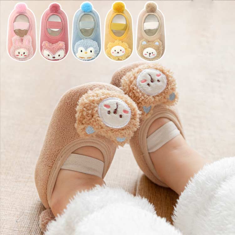 ファーストシューズ ベビーシューズ ボア スリッパ 男の子 女の子 赤ちゃん ルームシューズ 裏起毛 あったか 防寒 室内履き ルームソックス 冬 幼児 子供スリッパ 滑り止め 春 秋 冬 かわいい くま ライオン ウサギ キツネ 幼稚園 出産祝 ギフト プレゼント 送料無料 2