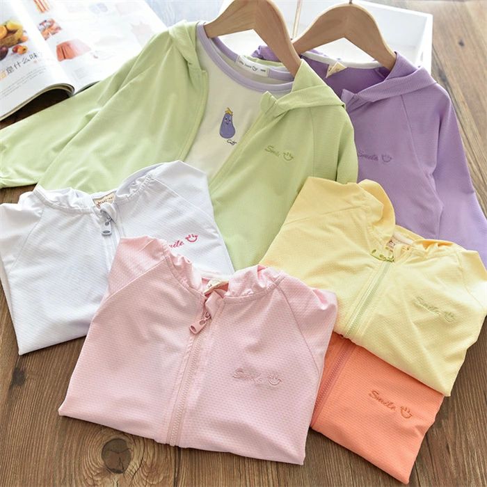 軽ア ベビー 夏服 羽織り 長袖 軽量 子ども用 涼感 薄手 夏 uvカット キッズ uvパーカー 女の子 男の子..